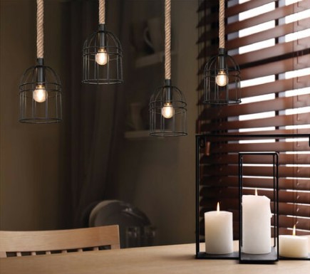 Závěsný lustr s provazovým uchycením