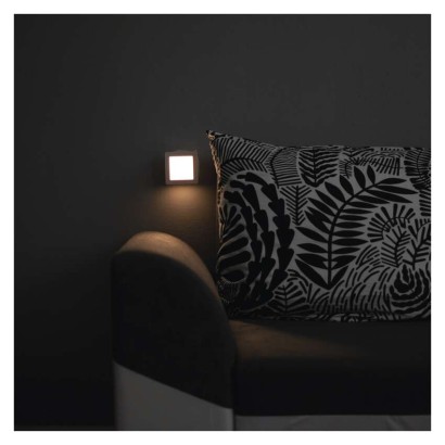 EMOS P3316 LED noční světlo s fotosenzorem do zásuvky