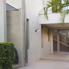 RABALUX 77078 Lasset solární nástěnné svítidlo se senzorem LED 4,4W/200lm 4000K IP54 černá, bílá