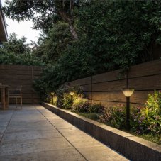 Solární zahradní sloupek LED 2700K čierna IP44 PHILIPS Kyna 8721103105615