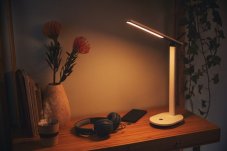 Philips 8719514420410 Ivory stolní dotyková lampička 5W/130lm 2700-5000K USB bílá stmívatelná