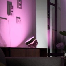 Philips Hue Iris (gen4) 8719514264489 LED náladová stolní lampa 8,1W 2000-6500K+RGB černá IP20 Bluetooth