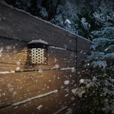 Solární nástěnné svítidlo se senzorem LED 2700K čierna IP44 PHILIPS Hara 8721103105578