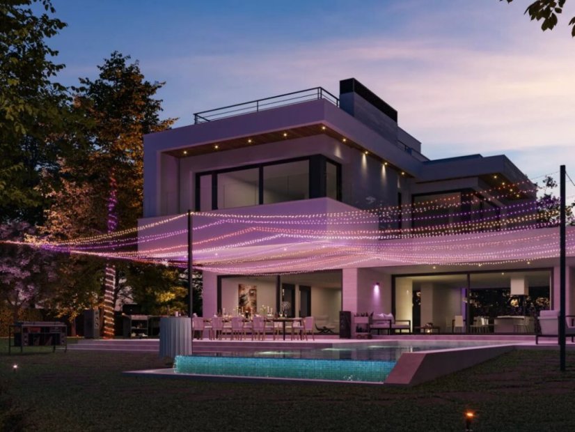 8720169246867 PHILIPS HUE White and Color Ambiance Festavia string lights - vianočná svetelná reťaz 500 LED 2x20m 2000-6500K+RGB IP44/IP54 čierna