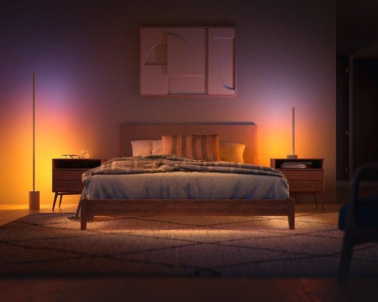 Philips HUE White and color ambiance 8719514433526 Signe stojanové svietidlo LED 1,4m 29W/2550lm biela, imitácia dreva, bluetooth
