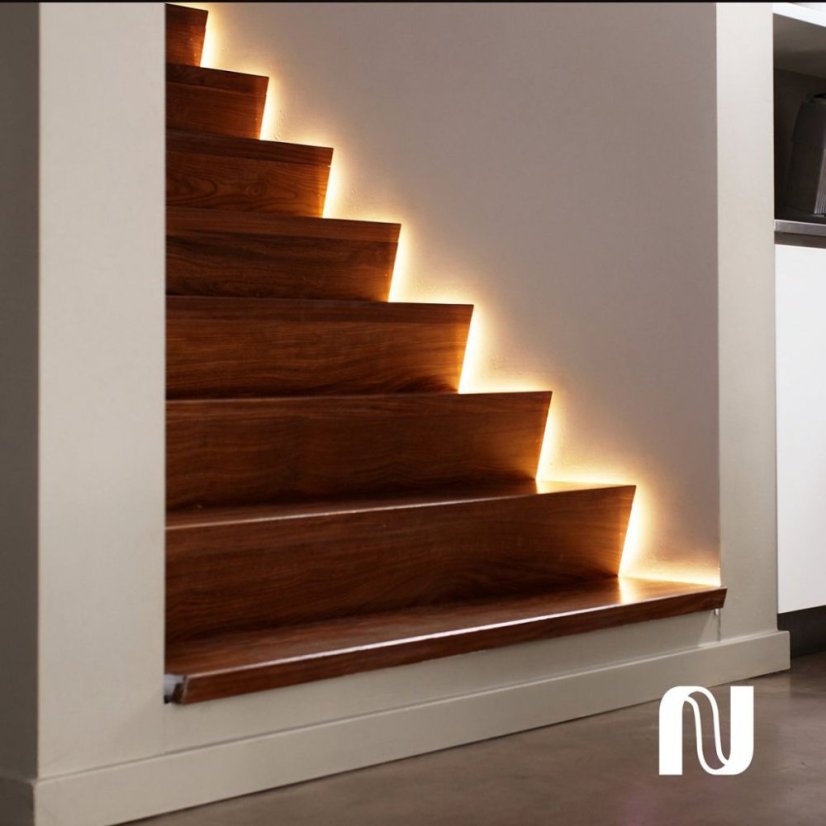 Philips HUE White and color ambiance 71902/55/PH LightStrip Plus LED pás 1-metrové predĺženie 11,5W BlueTooth