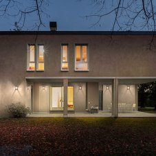 REDO 9564 XIERA nástenné exteriérové svietidlo LED 10W 946lm IP54 2900-3000K