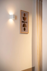 LUCIDE 27250/06/31 VERTIGO venkovní nástěnné svítidlo LED 6W/258lm 2700K IP54 bílá, nabíjecí baterie, magnetický montážní systém