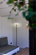 LUTEC 6910901012 POPS solární svítidlo/přenosná stojací lampa LED V1735mm 5,1W/480lm 3000K IP54, 4400mAh 3,7VDC Li-ion battery, černá matná, 3-krokové stmívaní