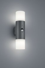 TRIO 222260242 Hoosic nástěnné exteriérové svítidlo E27 2x28W IP44, pohybový senzor