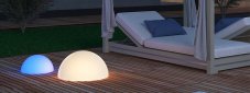 REDO 90168 BLOB exteriérové dekoračné svietidlo SMD LED 3W RGB IP65, diaľkový ovládač, biela