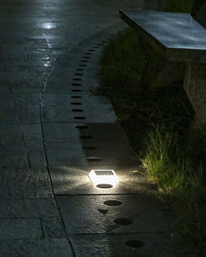 Immax 08495L TERRA W vonkajšie solárne osvetlenie LED 1,5W 10lm 4000K-5000K  IP 68, čierna, senzor, solárne