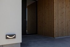 LUTEC 6402801118 LUPS vonkajšie nástenné svietidlo LED 14W 1950/450lm 3000K IP54 tmavo šedá