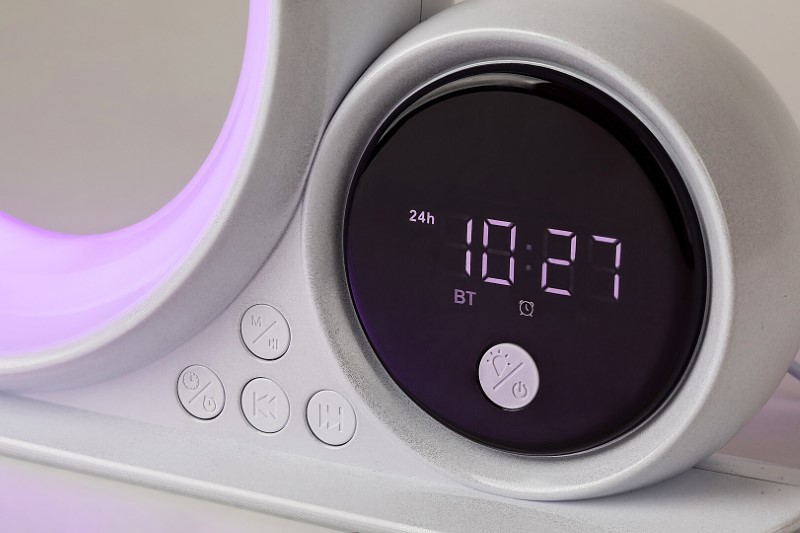 RABALUX 76109 Wakeway dekorační stolní lampička s hodinami LED 5W RGB bílá