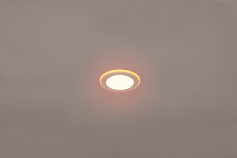 Energeticky úsporné LED RGBW zapuštěné svítidlo TRIO do kuchyně