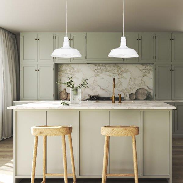 Moderní designové nadčasové minimalistické bílé závěsné svítidlo lustr nad kuchyňský ostrůvek