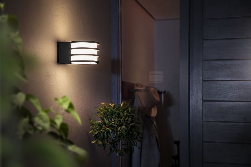 Philips HUE 17401/93/P0 Lucca nástenné exteriérové svietidlo