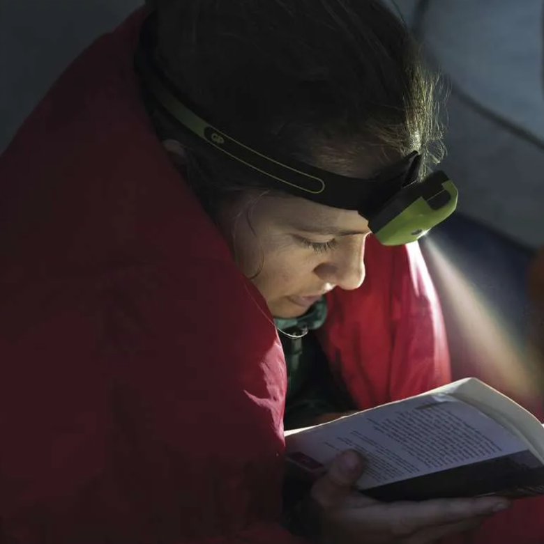 běžecká čelovka volné ruce bezpečnost dobrodružství v lese svoboda pohybu hory rybaření svoboda dobíjecí